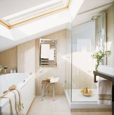 badezimmer-ideen-fur-kleine-bader-mit-schrage-79_5 Fürdőszoba ötletek kis fürdőszoba lejtős