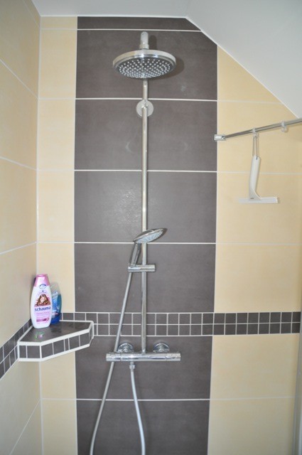 gestaltung-dusche-fliesen-24_8 Tervezés zuhany csempe