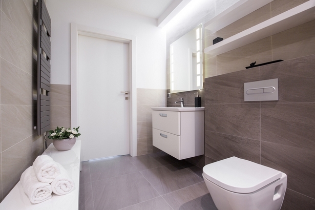 wohnideen-badezimmer-ohne-fenster-30_10 Otthoni ötletek fürdőszoba ablak nélkül