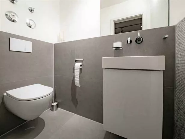 bad-halbhoch-gefliest-modern-81_13-6 Modern félig magas csempézett fürdőszoba