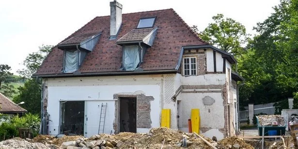 haus-sanieren-oder-neu-bauen-91_5-15 Új ház felújítása vagy építése