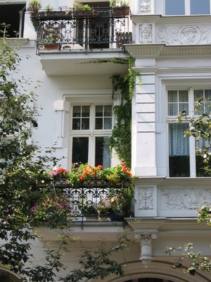 bepflanzte-balkone-00_3 Ültetett erkélyek