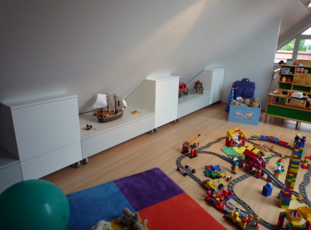deko-ideen-kinderzimmer-mit-schrage-28 Dekorációs ötletek gyermekszoba ferde