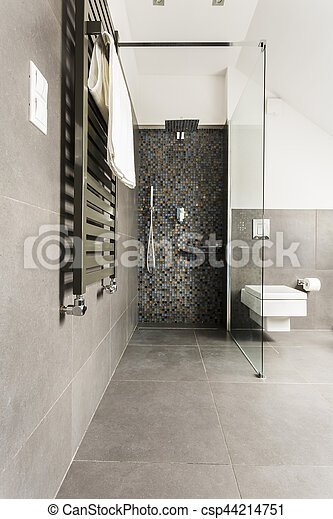 graues-badezimmer-01_14 Szürke fürdőszoba