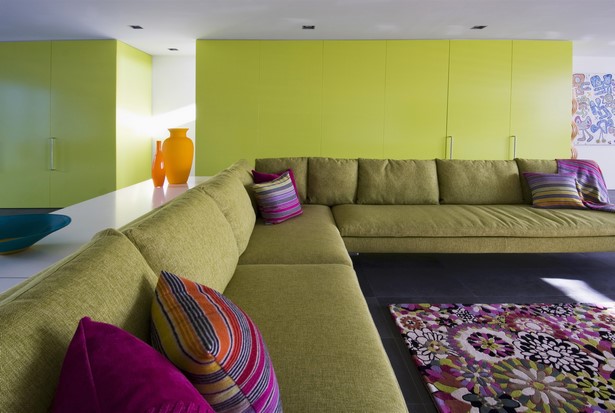 grune-couch-welche-wandfarbe-96_4 Zöld kanapé milyen falszín