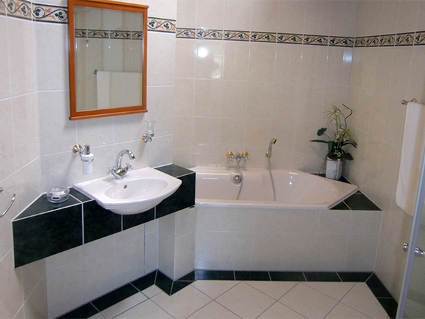 badezimmer-gefliest-bilder-62_15 Csempézett fürdőszoba képek