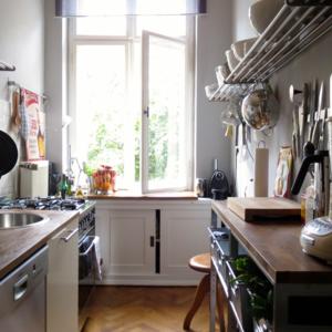 wohnideen-fr-kleine-kchen-80 Otthoni ötletek kis konyhákhoz