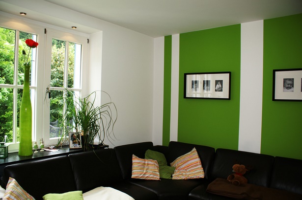 farbige-wandgestaltung-wohnzimmer-25_7 Színes fal design nappali