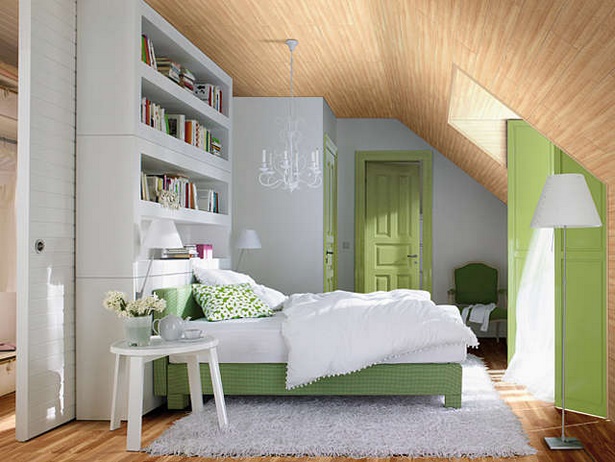 kleines-schlafzimmer-mit-dachschrge-gestalten-06_15 Kis hálószoba lejtős tető design