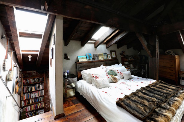 kleines-schlafzimmer-mit-dachschrge-gestalten-06_3 Kis hálószoba lejtős tető design